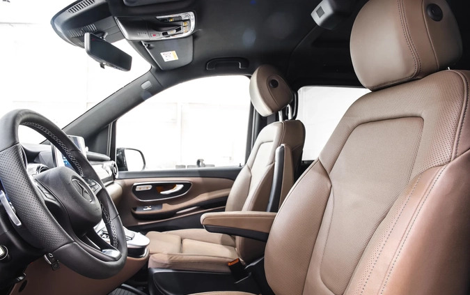 Mercedes-Benz Klasa V cena 573180 przebieg: 15, rok produkcji 2023 z Wałcz małe 154